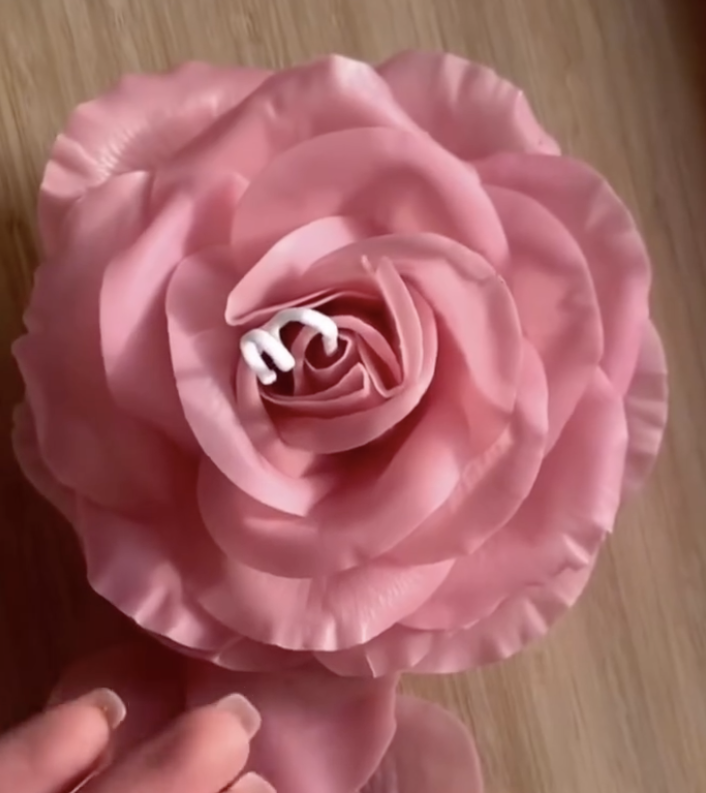 Éclosion Rosée — Bougie Rose